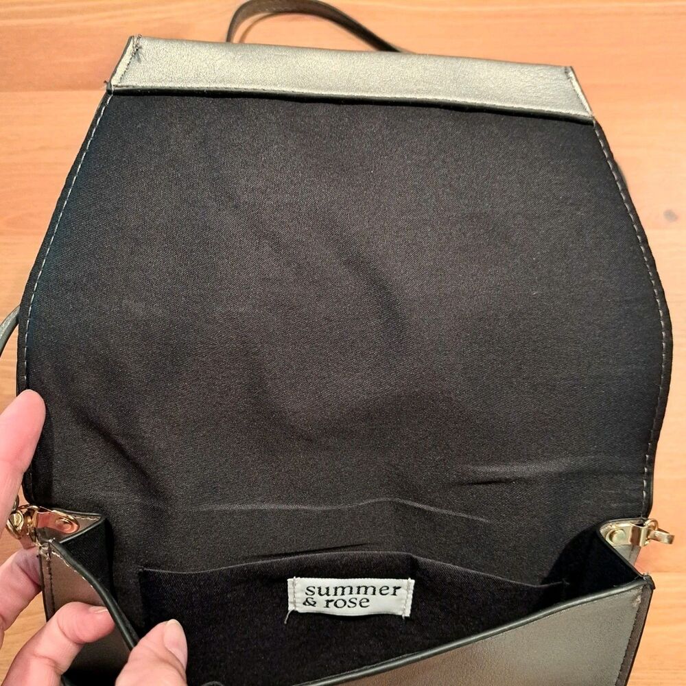 Summer & Rose Small Metallic Silver Crossbody Purse - Picture 4 of 5